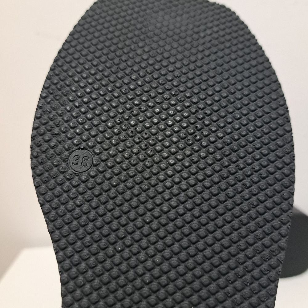 Anthropologie Triple Buckle Straps Chunky Platform Sandals Goth Boho Sz 38 Black - Picture 11 of 16